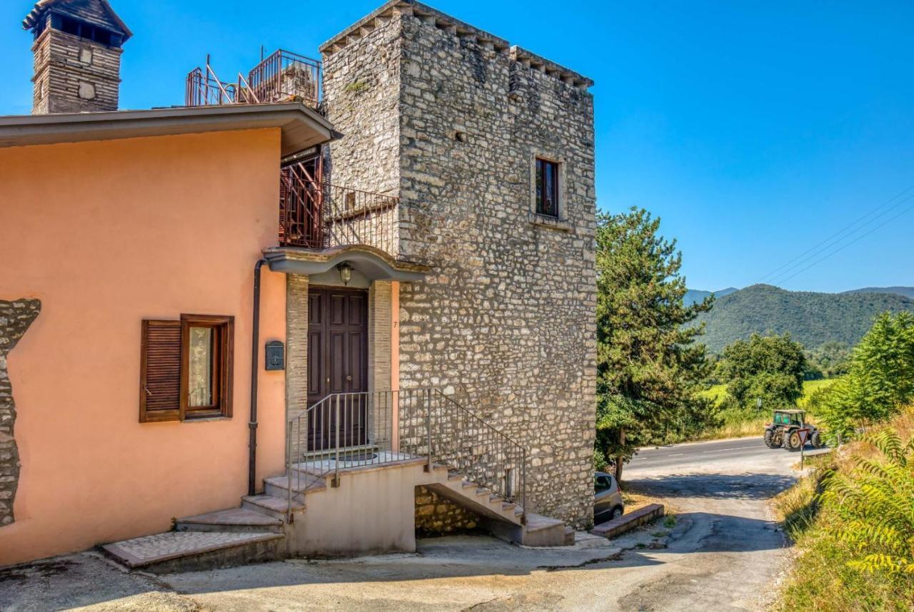 Col Sant'Angelo La Torre Di Piediluco 아파트 외부 사진